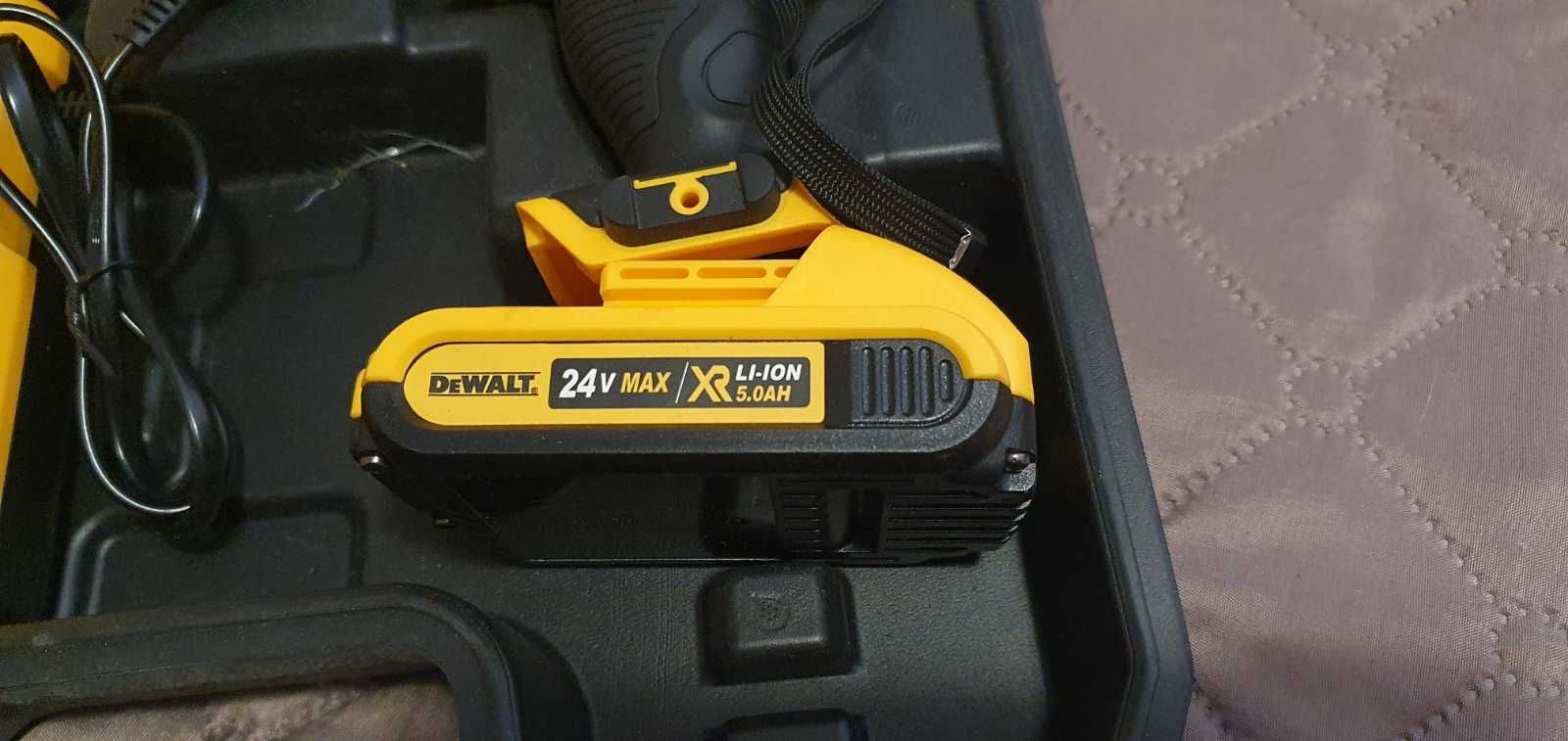 Ударен винтоверт Dewalt 24V/5ah