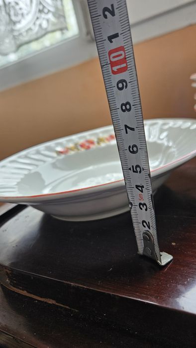 Порцеланови чинии