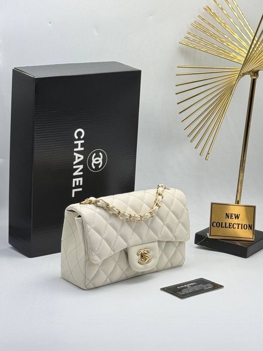 Дамска чанта CHANEL