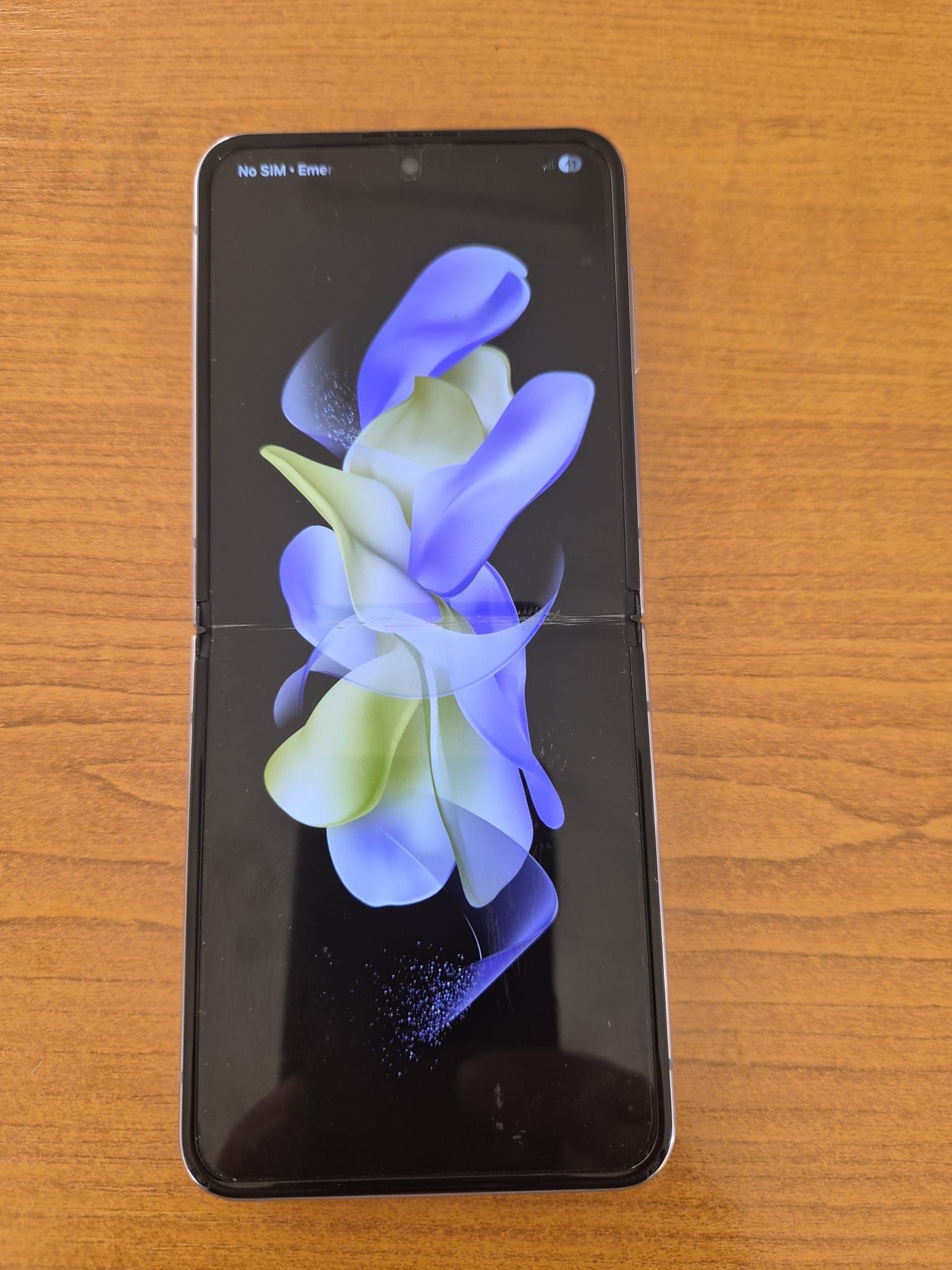 Samsung Flip 4 сгъваем телефон SM-F721B