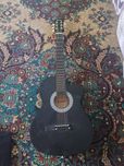 Gitara sotiladi razmer 38
