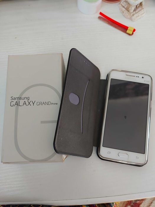 Смартфон Samsung GALAXY GRAND Prime