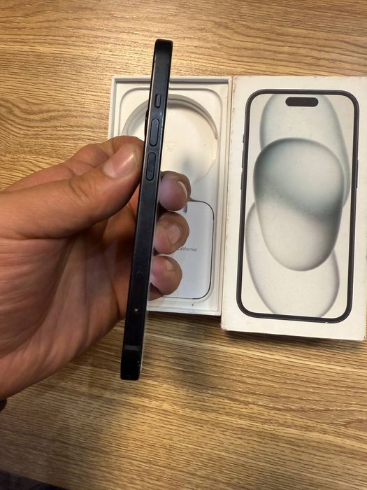 Iphone 15 128GB batreka 81