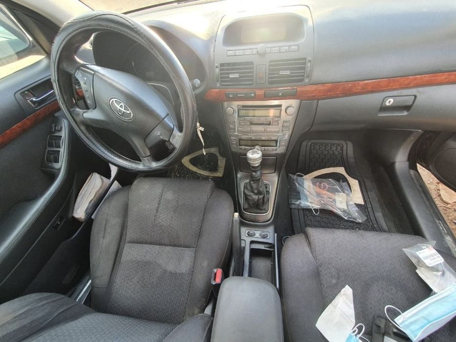 Dezmembrez  Toyota Avensis T25 motor 2.2 d-4d, 110kw, 150cp 2AD-FTV,dezmembrari turbina injector