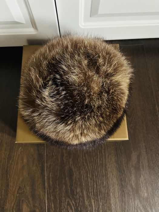 Caciula eleganta de dama , din blana naturala