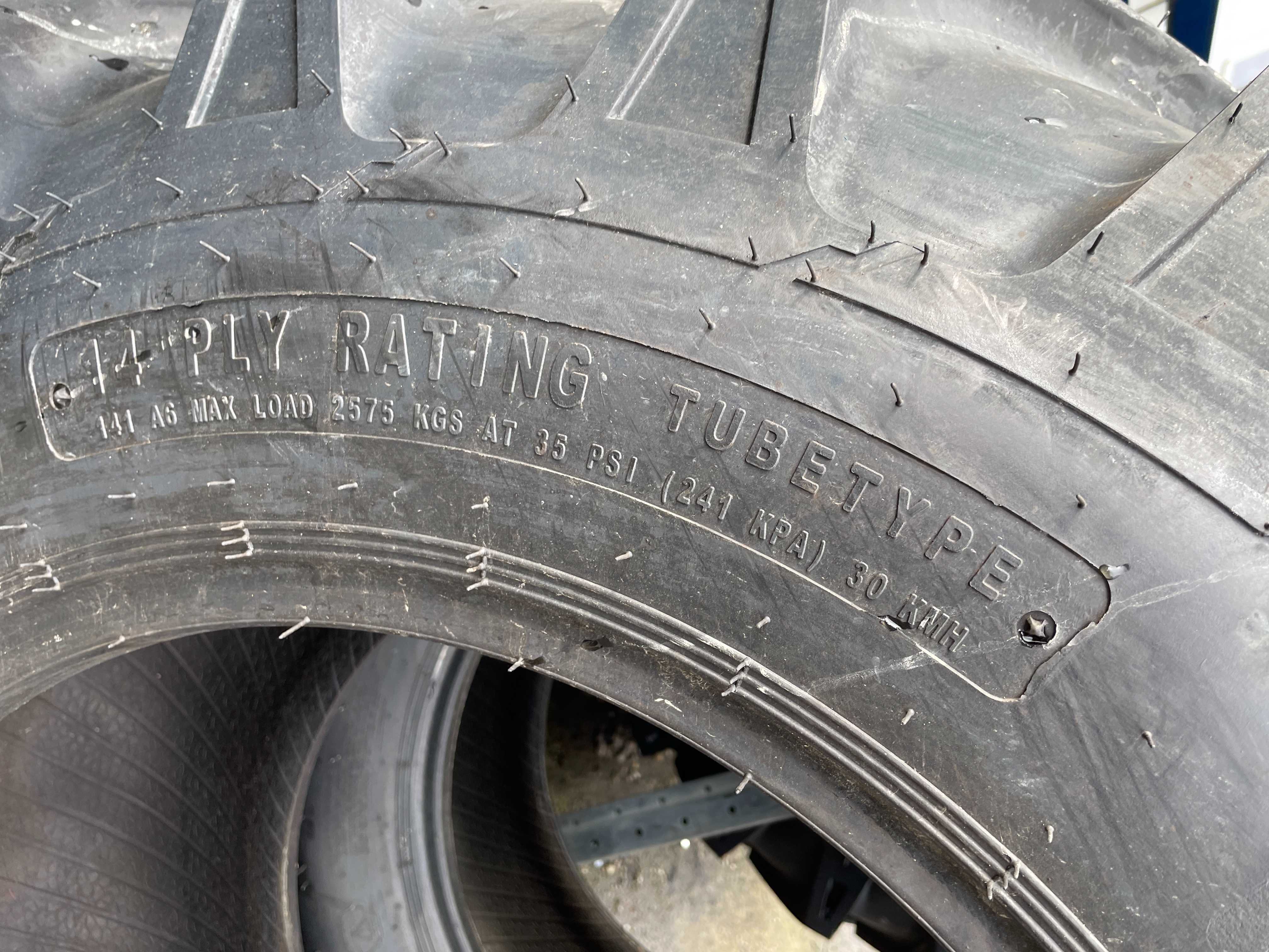16.9-24 cu 14 pliuri marca OZKA cauciucuri noi pentru tractor fata