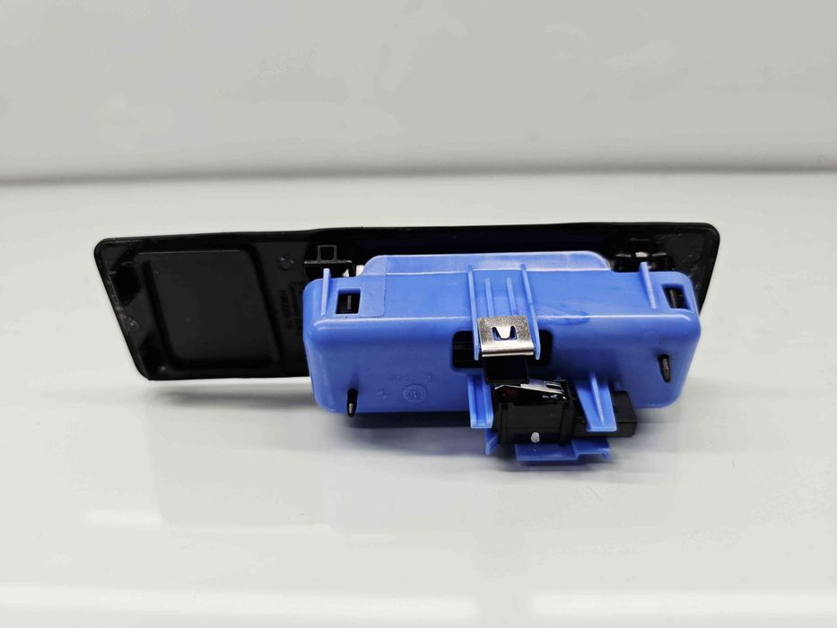 Buton deschidere portbagaj  Bmw 4 (F32) [Fabr 2013-2021] 7368752