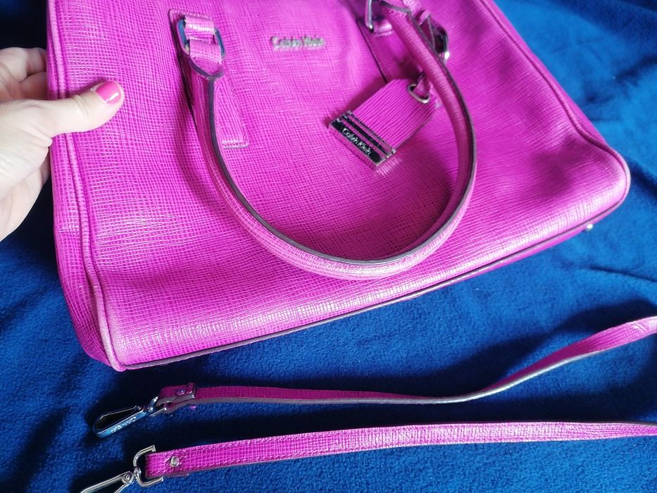 Чанта Calvin Klein фуксия