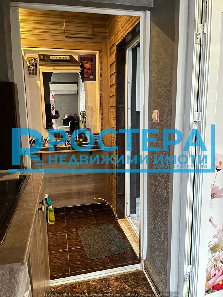 Продава се Двустаен апартамент в Търговище, Запад 2 - 60 кв.м за 1403 €/кв.м - Снимка #9