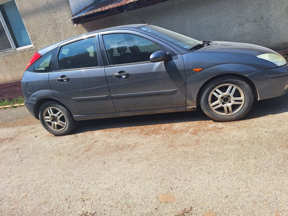 Vând Ford focus pentru dezmembrări