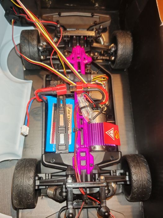 SG216PRO RC колички в мащаб 1.16 RC дрифт 2.4Ghz 4WD 50km/h