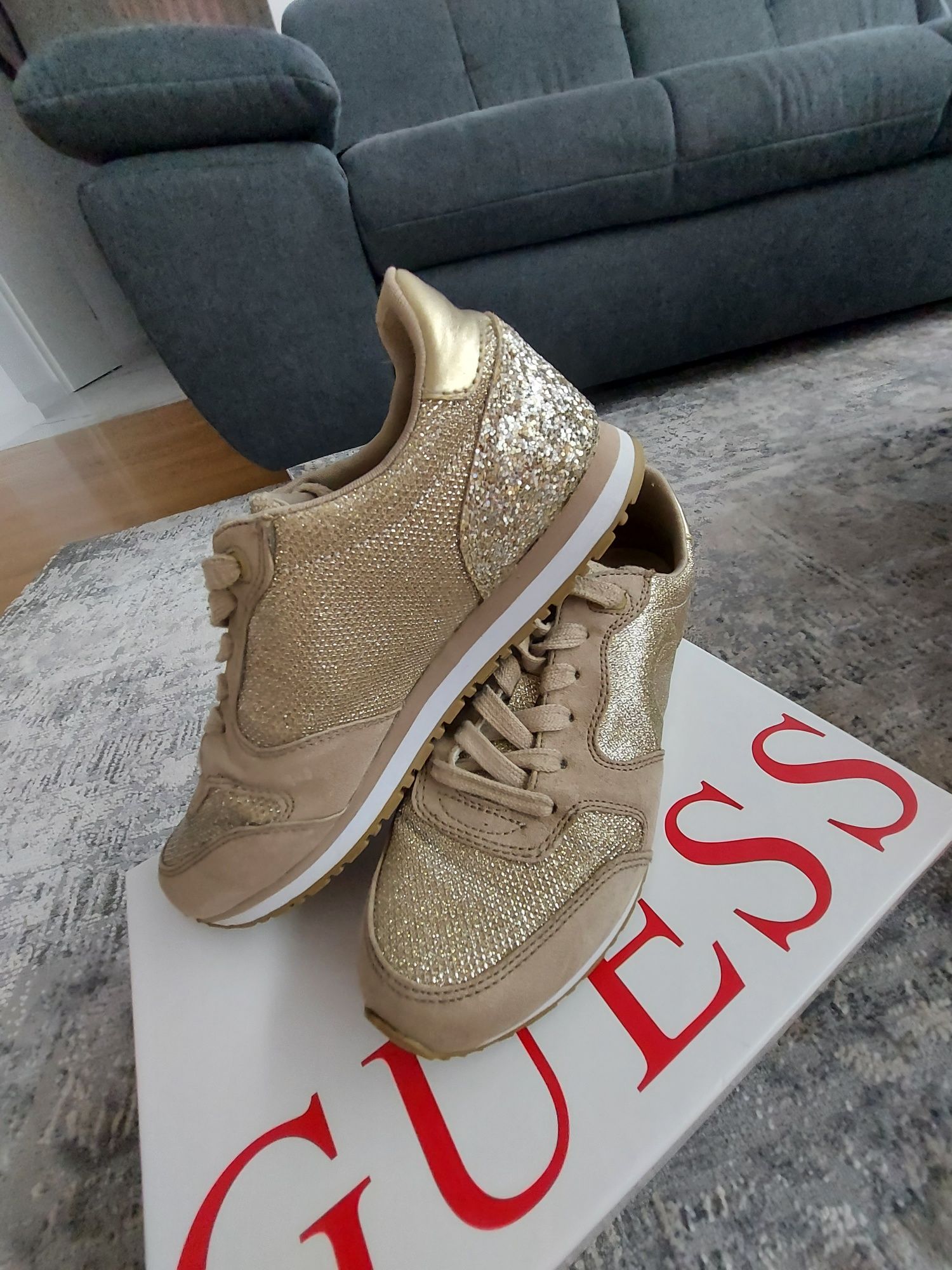 Sneakers damăGUESS -GOLD