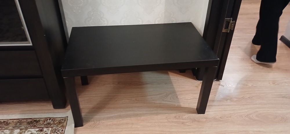 Стол обеденный отдам бесплатно