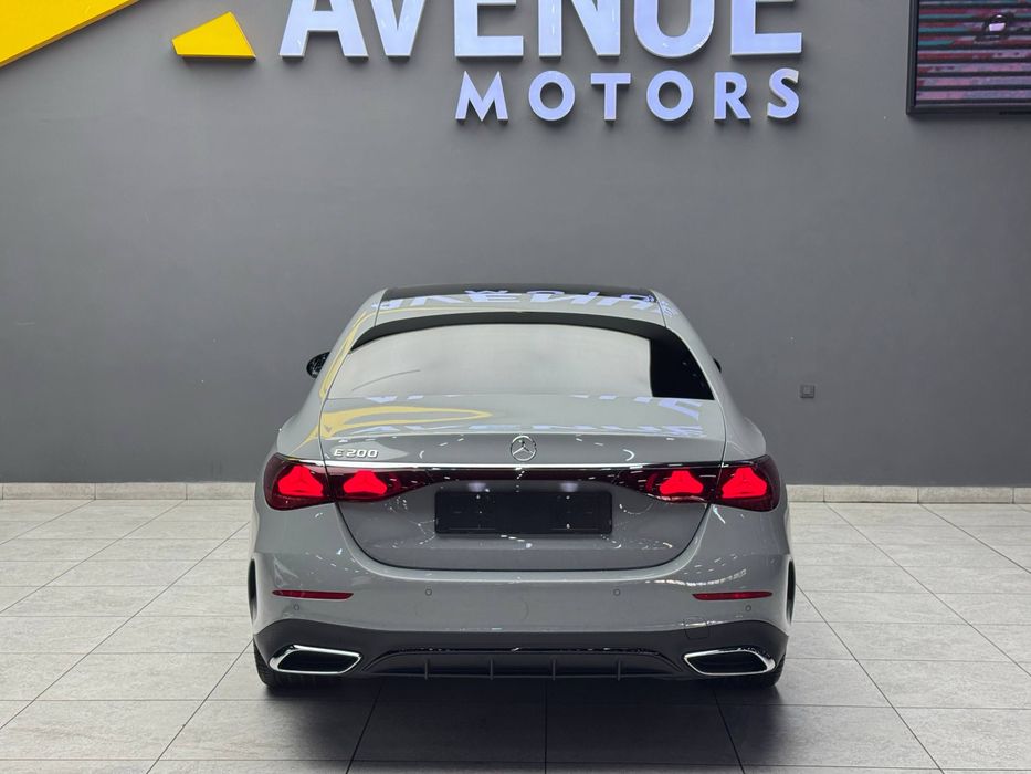 Продается Mercedes Benz W214 E200