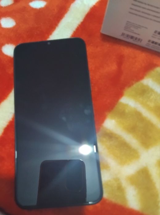 Vând telefon Nokia C32