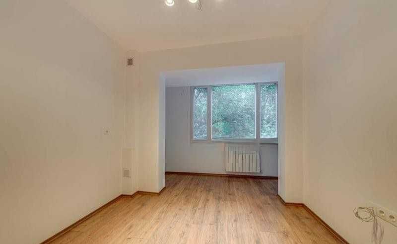 Продава се Тристаен апартамент в София, Гео Милев - 89 кв.м за 1854 €/кв.м - Снимка #1