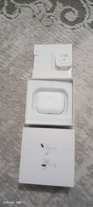 Simsiz quloqchin: Airpods