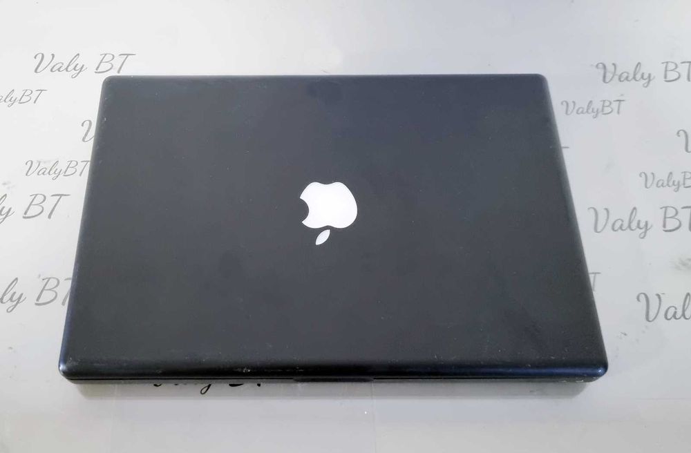 Laptop de colectie - Apple Macbook A1181 - BLACK - functional-instalat