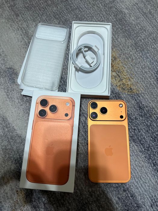 Гибрид айфон xr внутри,снаружи айфон 17 про