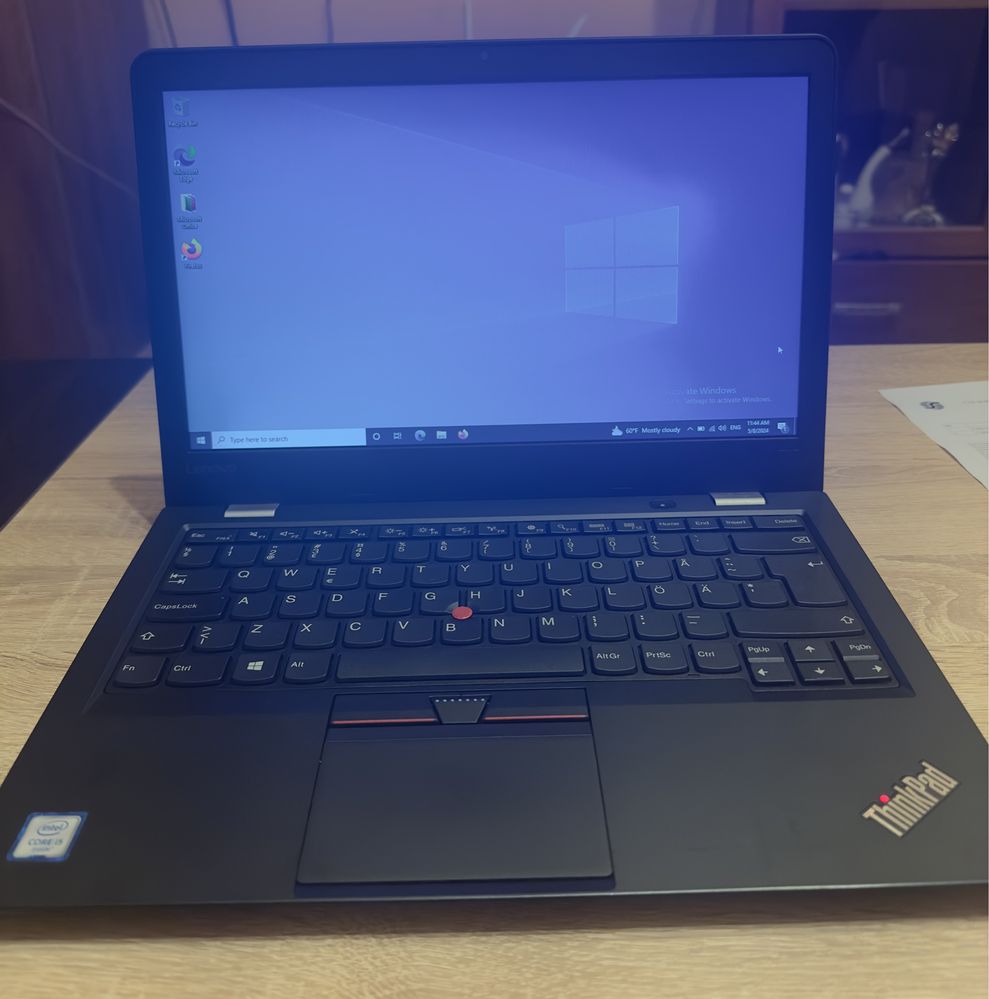 Лаптоп LENOVO THINKPAD 13 13.3" 15-6200U 8GB