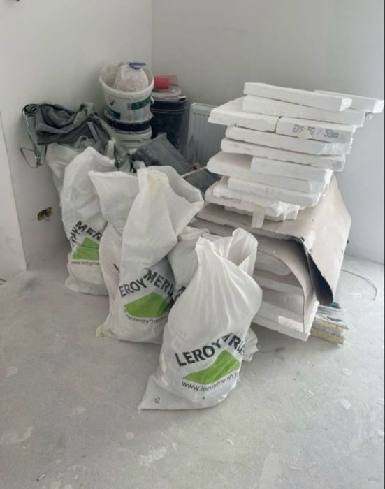 Debarasari apartamente, Moloz, Mabila veche, Demolari