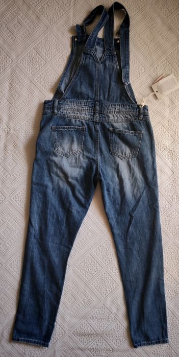 Salopeta marimea S noua cu eticheta.