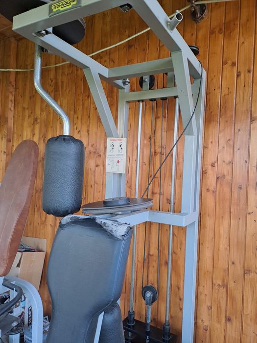 Citiți cu atenție. Aparat fluturări deltoid