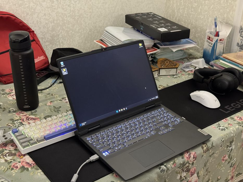 Игровой ноутбук Lenovo