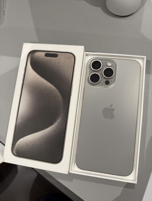 Iphone 15pro max 256gb