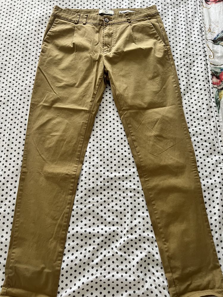 Pantaloni Zara barbati marimea 44, potriviti 42