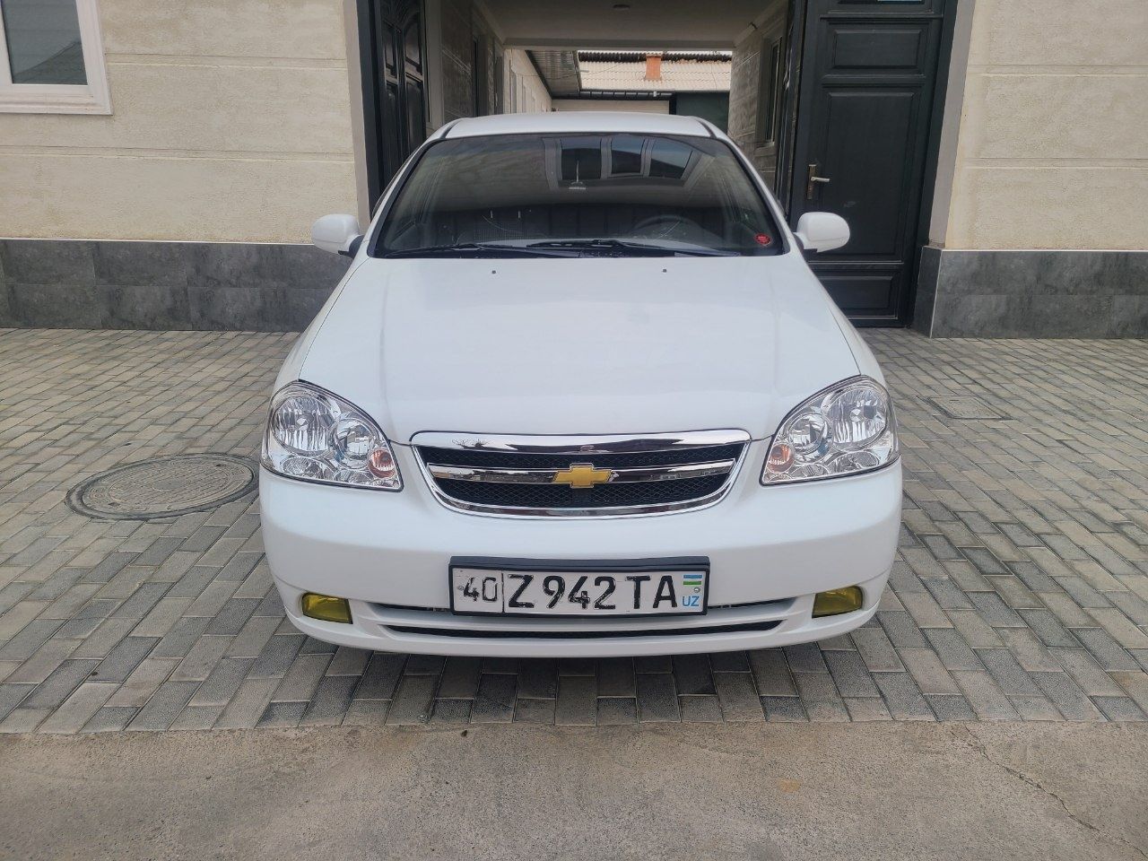 Chevrolet lasetti  сотилади