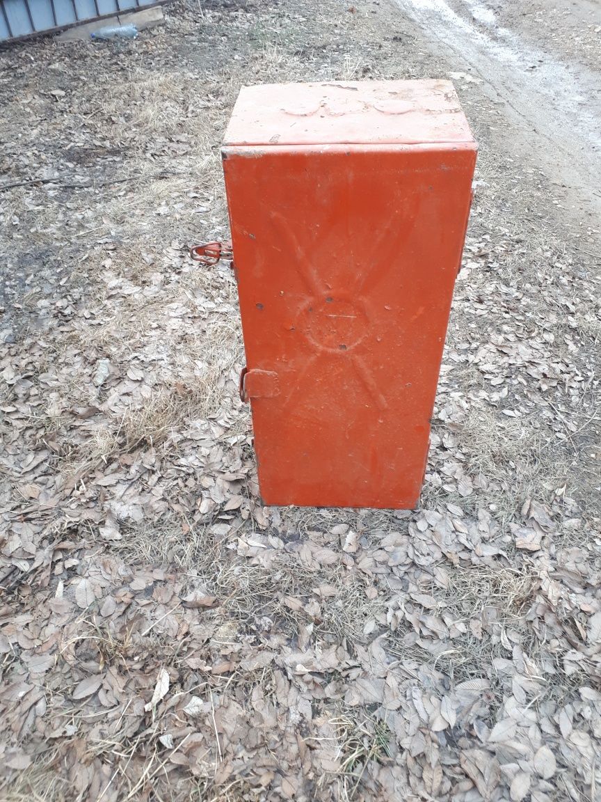 Сейф охотничий металлический