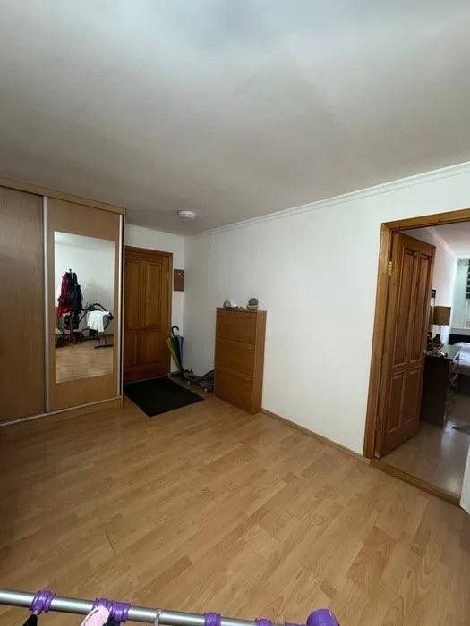 Продается 2х ком квартира, ориентир: ул. Шота Руставели,  51м²