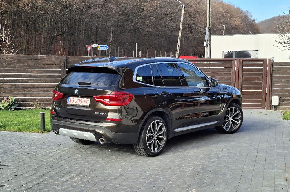 BMW X3 XLine / X-Drive / 2.0d B47 190cp / Distronic