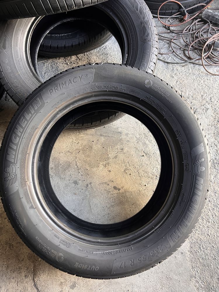 4 anvelope vara 235/55/17 , Michelin !
