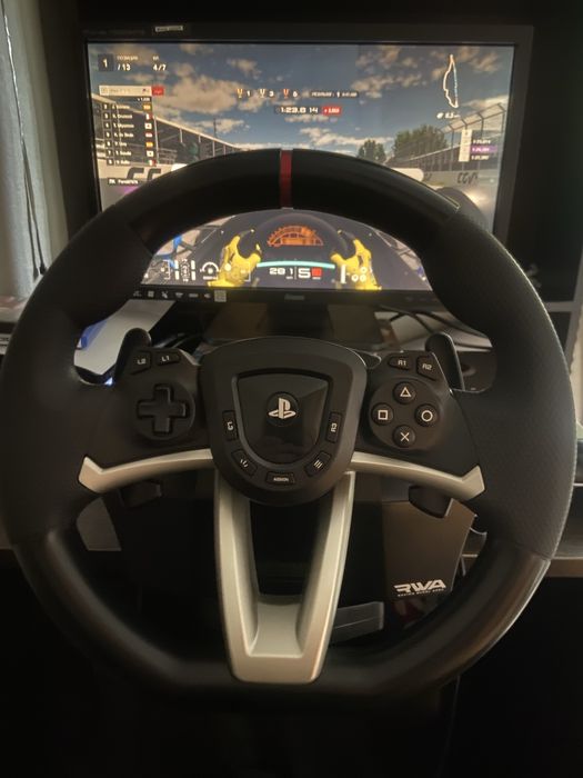 Игровой руль Hori