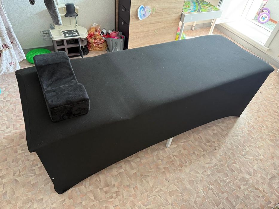 Продам кушетку.  Металическая