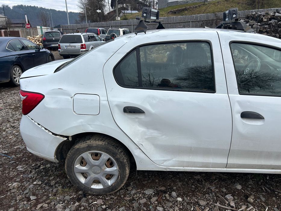 Dacia Logan ,avariat