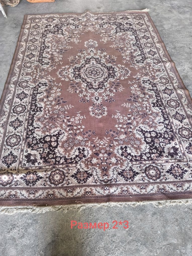 Продаются ковры, паласы и дорожки