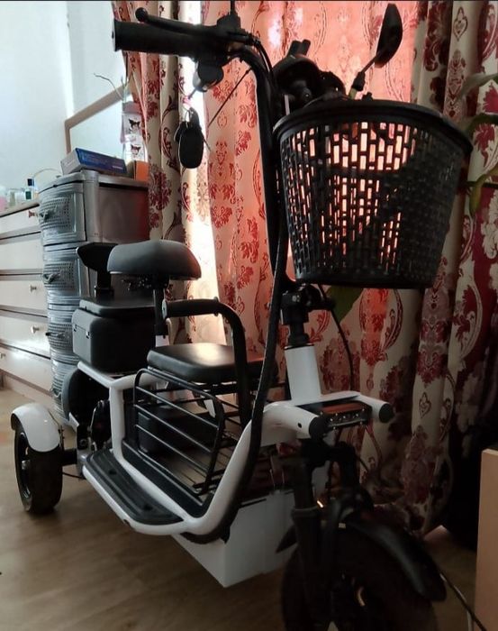 Электро велосипед 3х местный