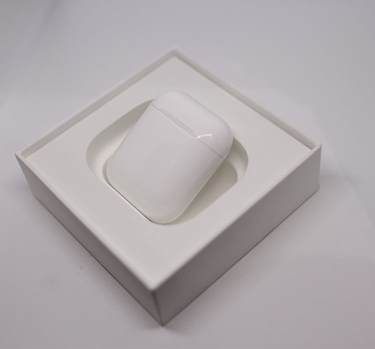 Case / casetă / cutie încărcare Airpods 1 sau 2 ( fără căști)