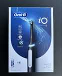 Oral-B iO (series 4) / Електрическа четка за зъби