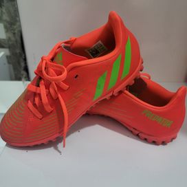 Футболни оригинални детски обувки
