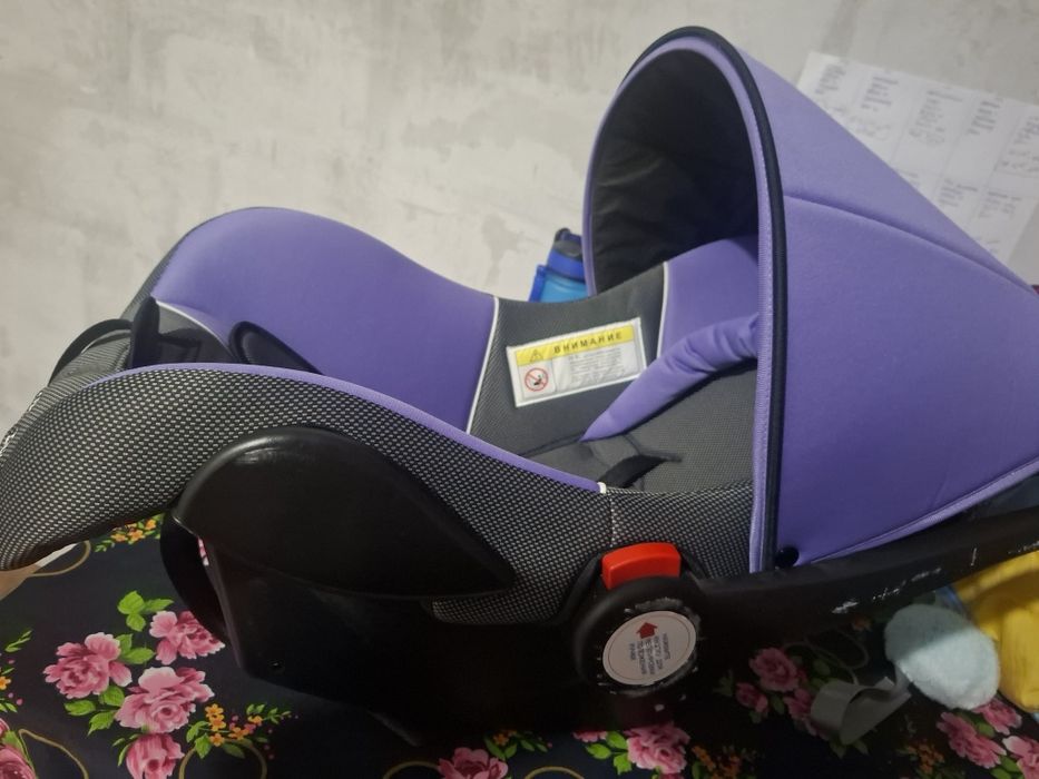 Автокресло 20000