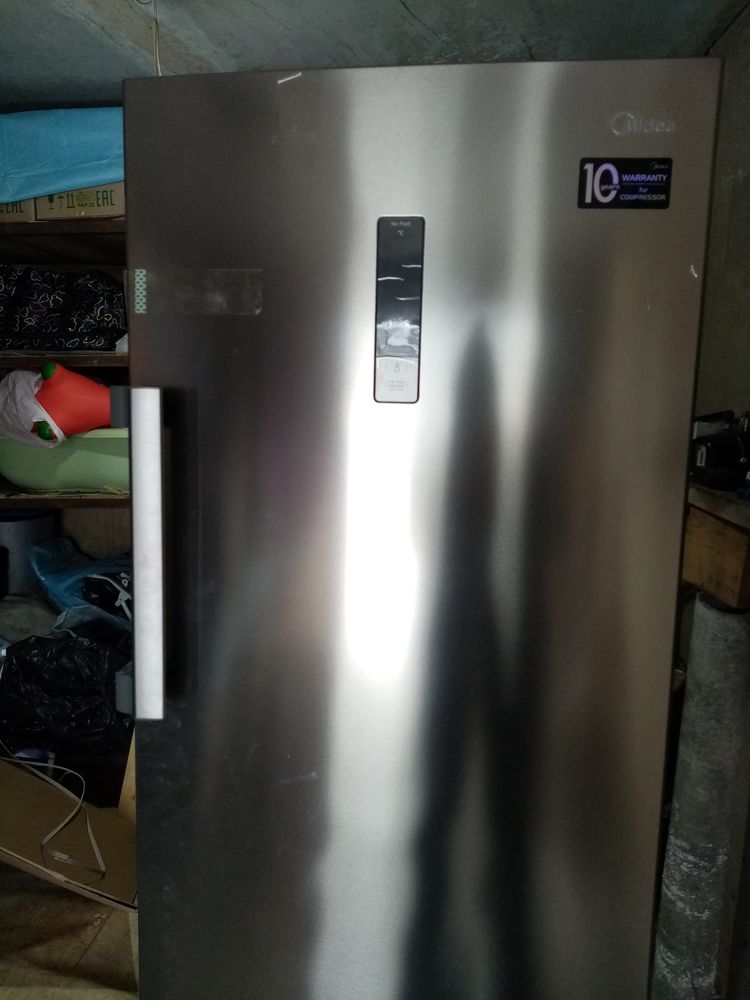 Морозильник Midea