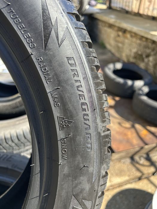 4 зимни гуми 225 50 17 bridgestone