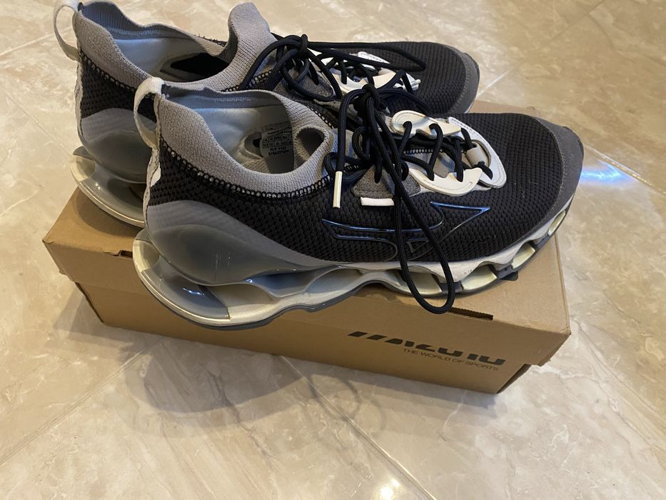 Обувки Mizuno Wave Prophecy 44