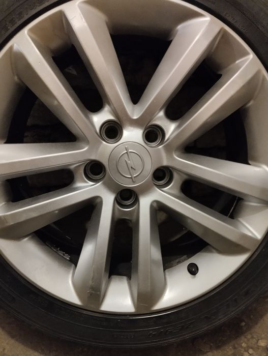 Комплект летни гуми с джанти 5*110*17