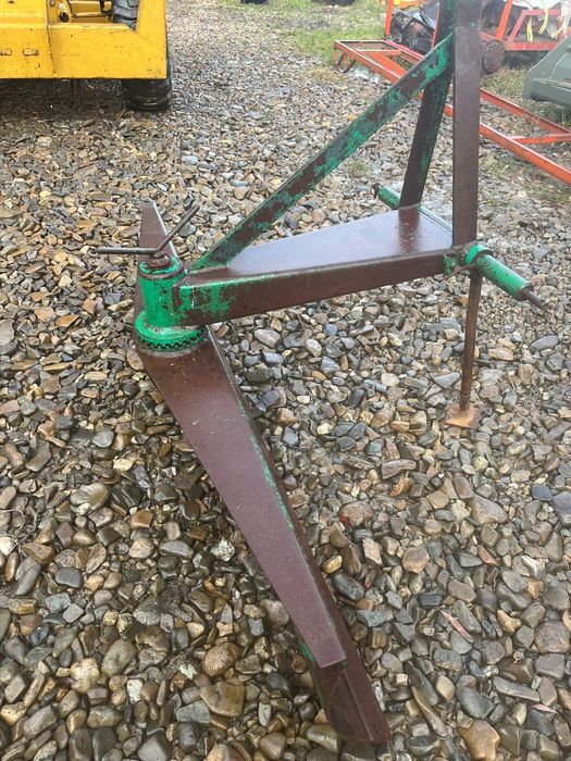 Lama Zapada Spate Tractor