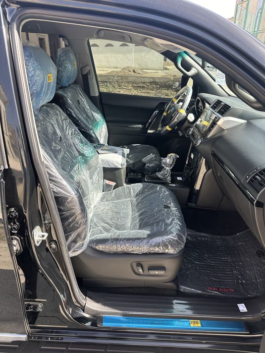 Tayota Land Cruiser Prado 150